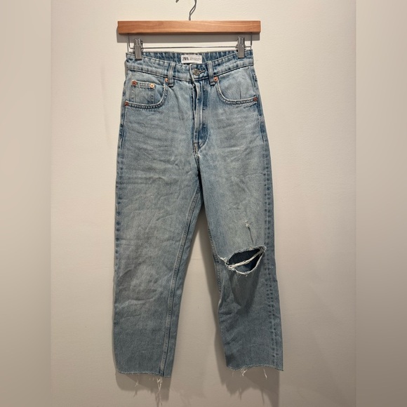 Zara Denim - Zara distressed High waisted jeans 0